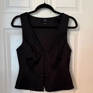 Aritzia Black V-Neck Buttoned Blouse